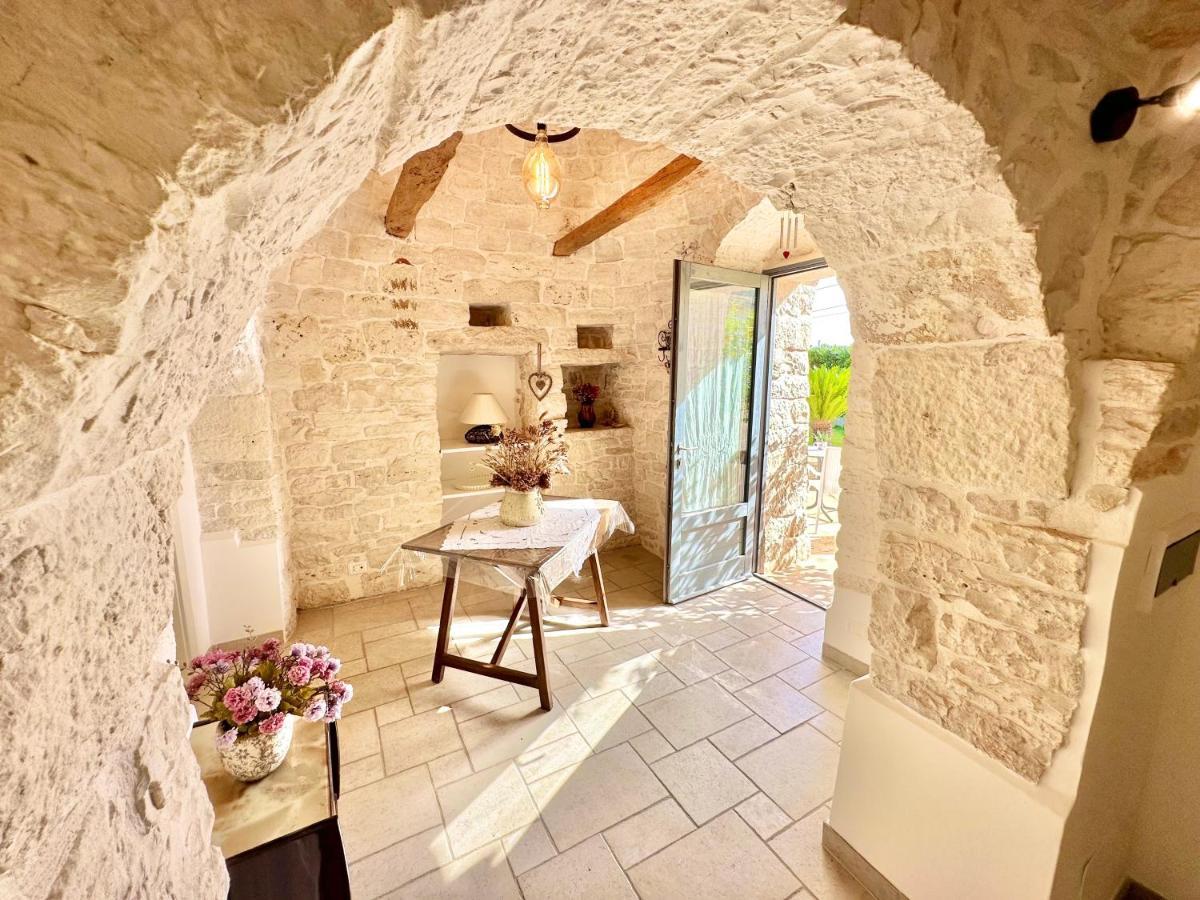 Вілла Trullo Il Carrubo Альберобелло Екстер'єр фото