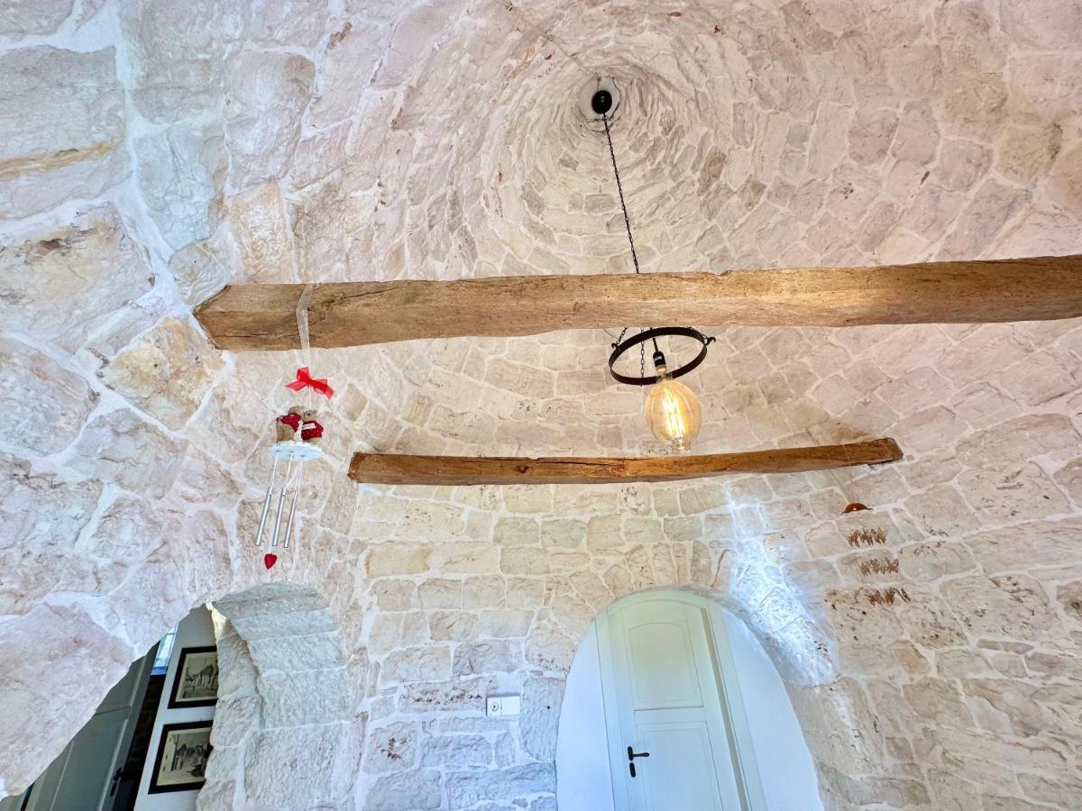 Вілла Trullo Il Carrubo Альберобелло Екстер'єр фото